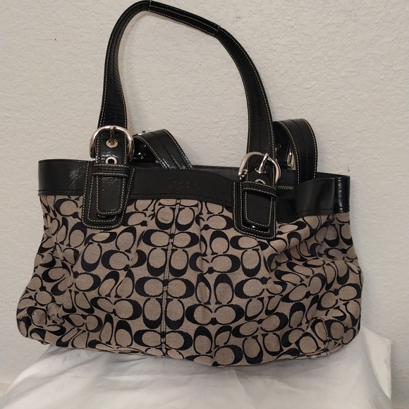 Coach 17X11 black with leather handle purse - Picture 1 of 6
